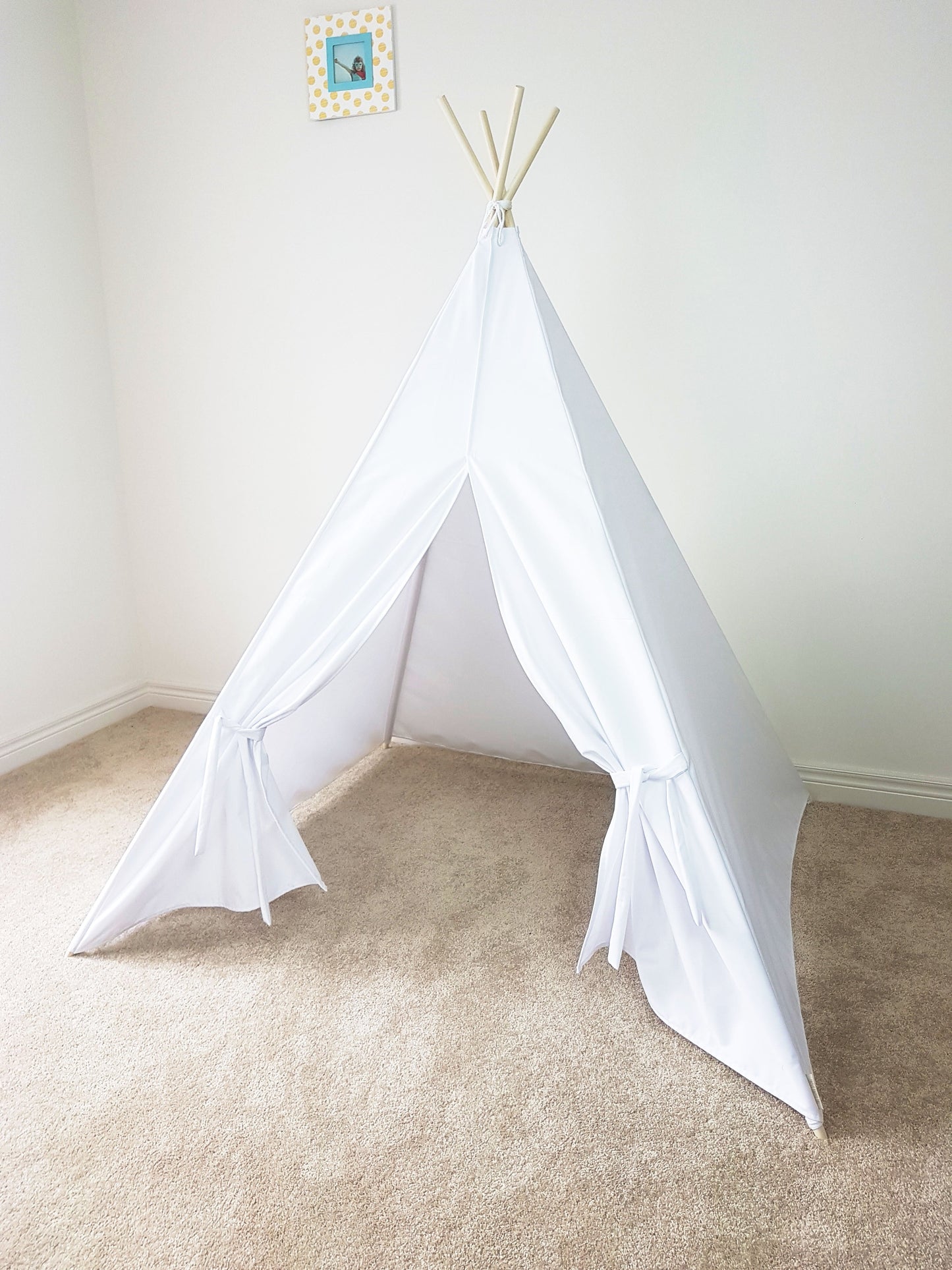 Pure White Cozy Teepee