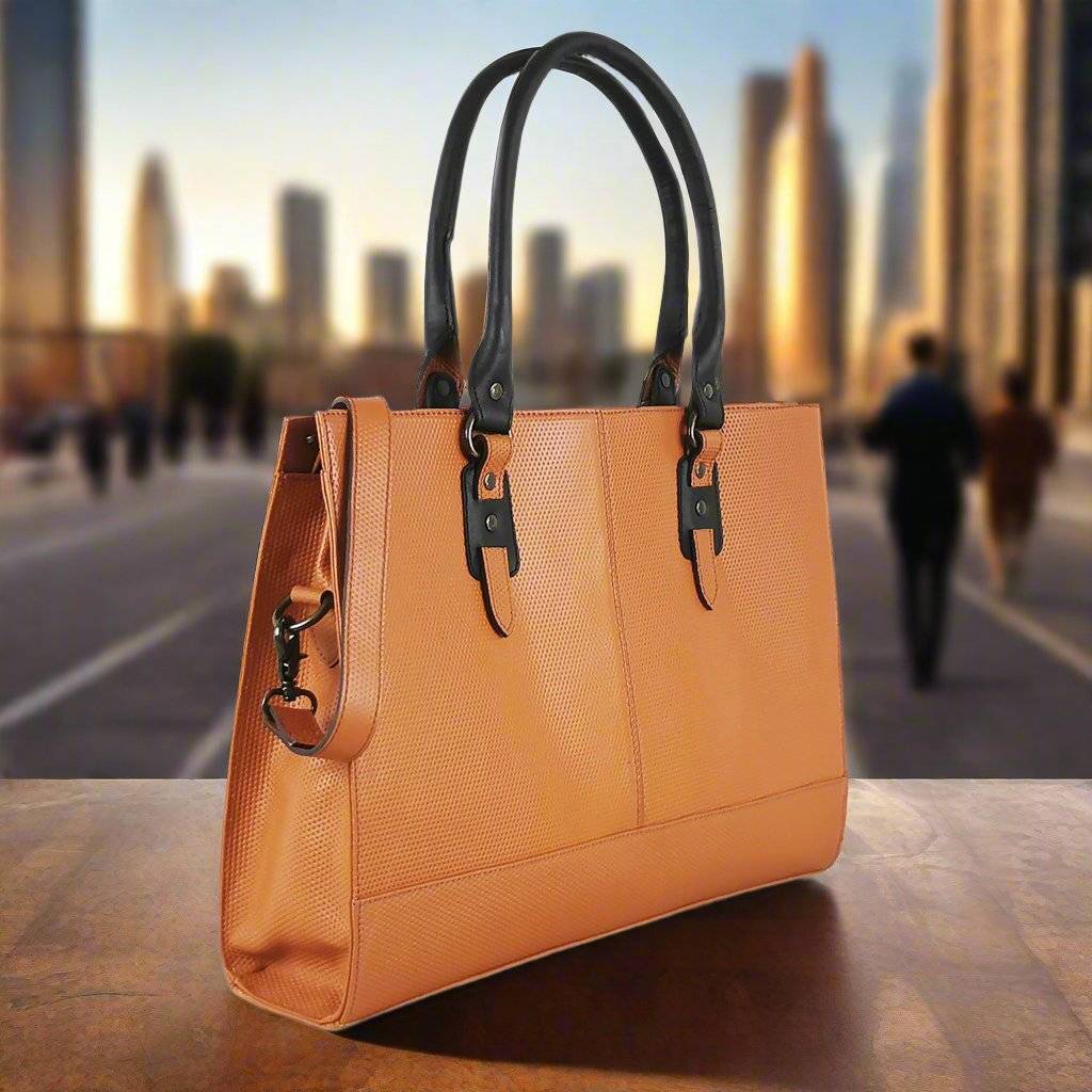 The Signature 17" Bag, Glazed Tan