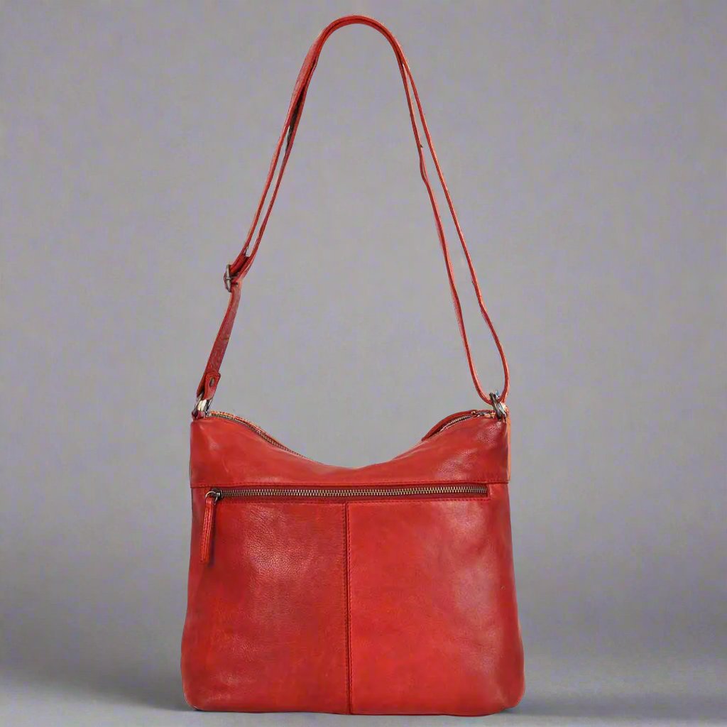 MET Double Front Pocket Leather Bag