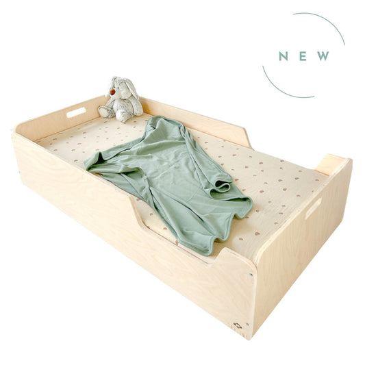APPLE TWIN - Montessori Floor Bed with Rails