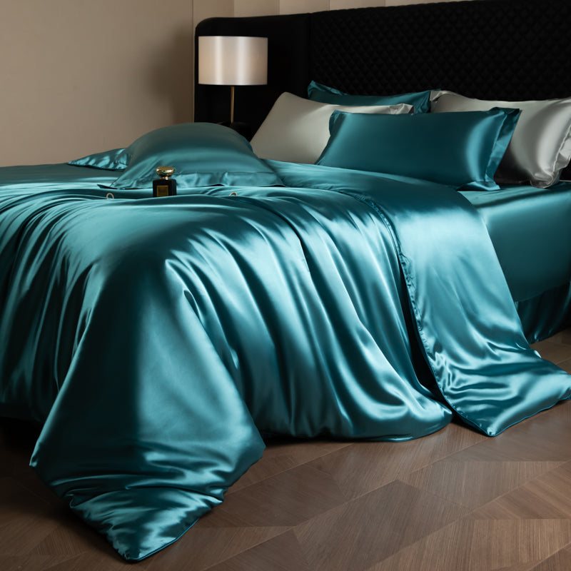 Lustre Luxe Elegant Duvet Set - Moonlight Blue