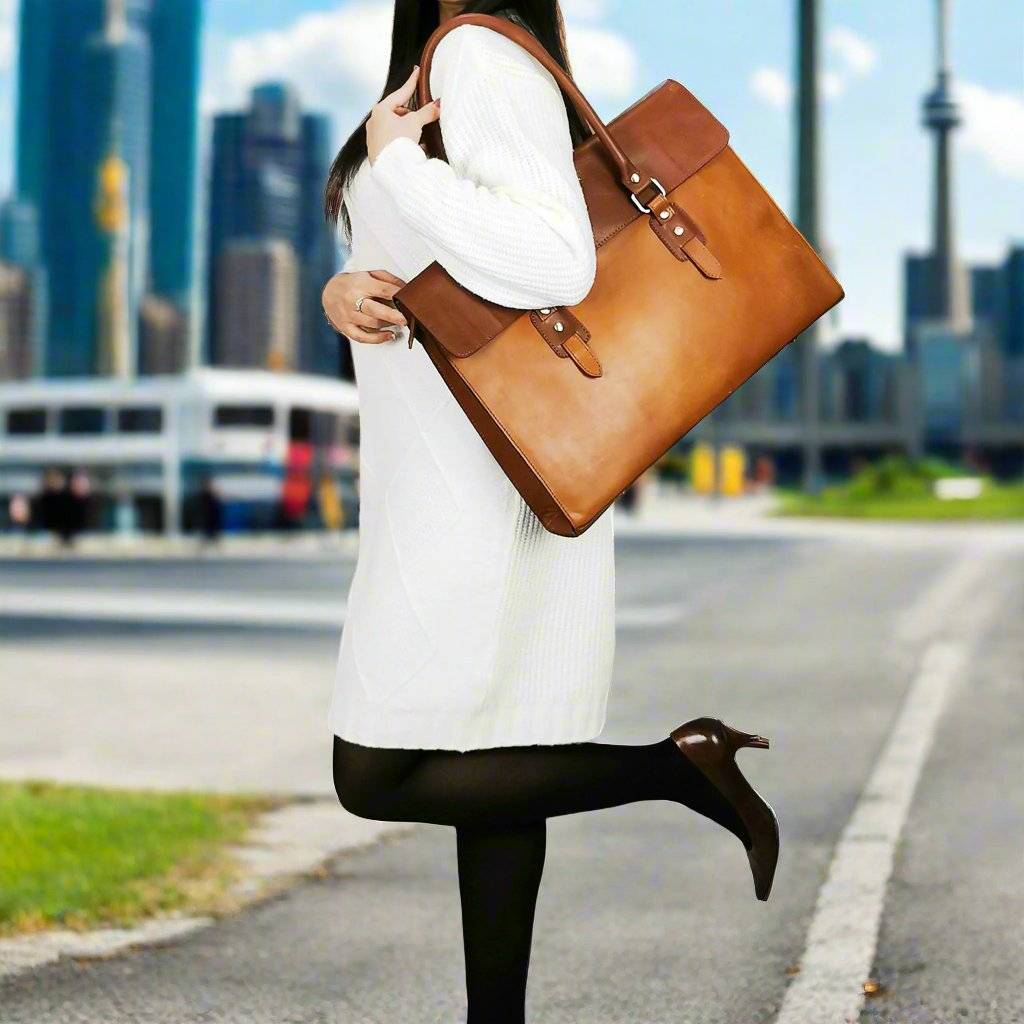 The Signature 17" Bag, Tan Flap
