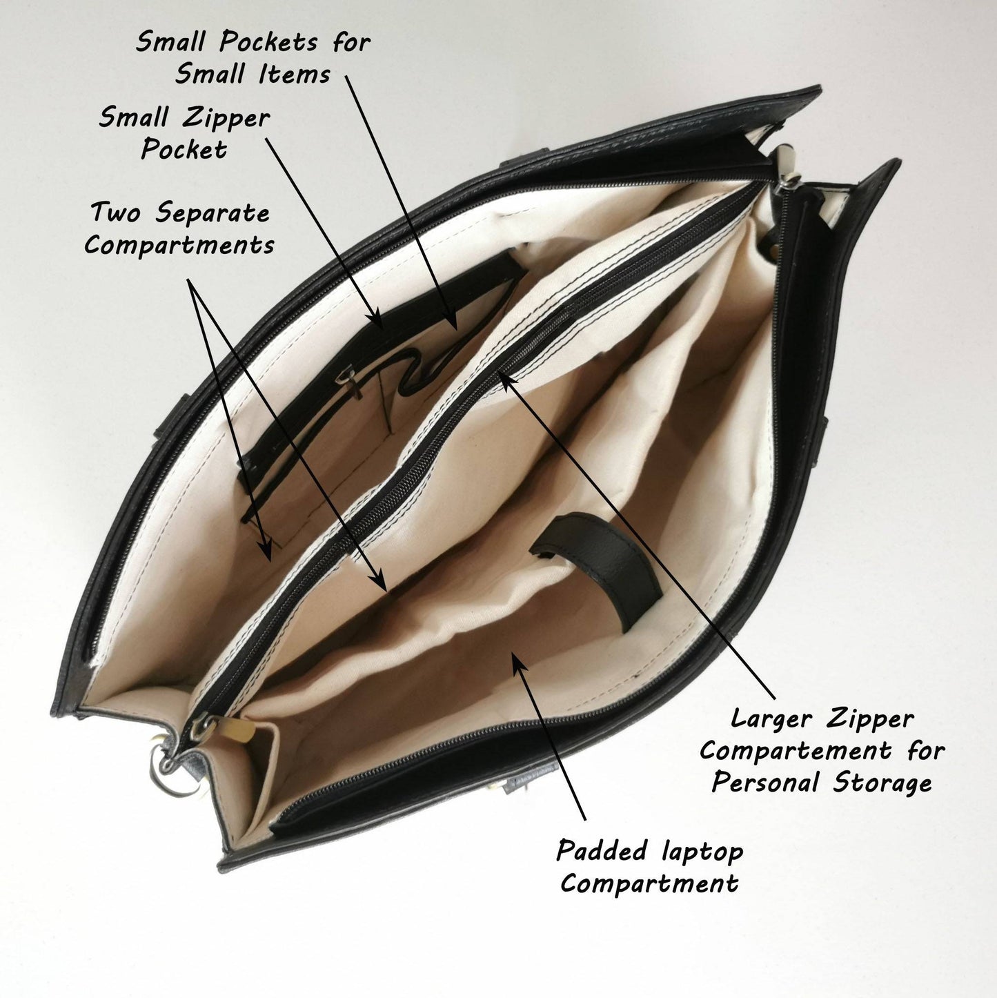 The Signature 17" Bag, Black