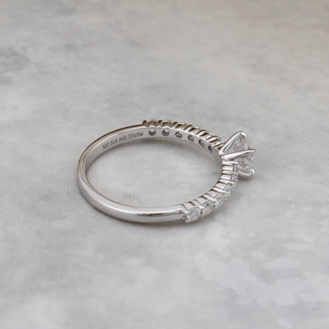 Bague Éclat Moissanites 0.5 ct + 0.42 ctw