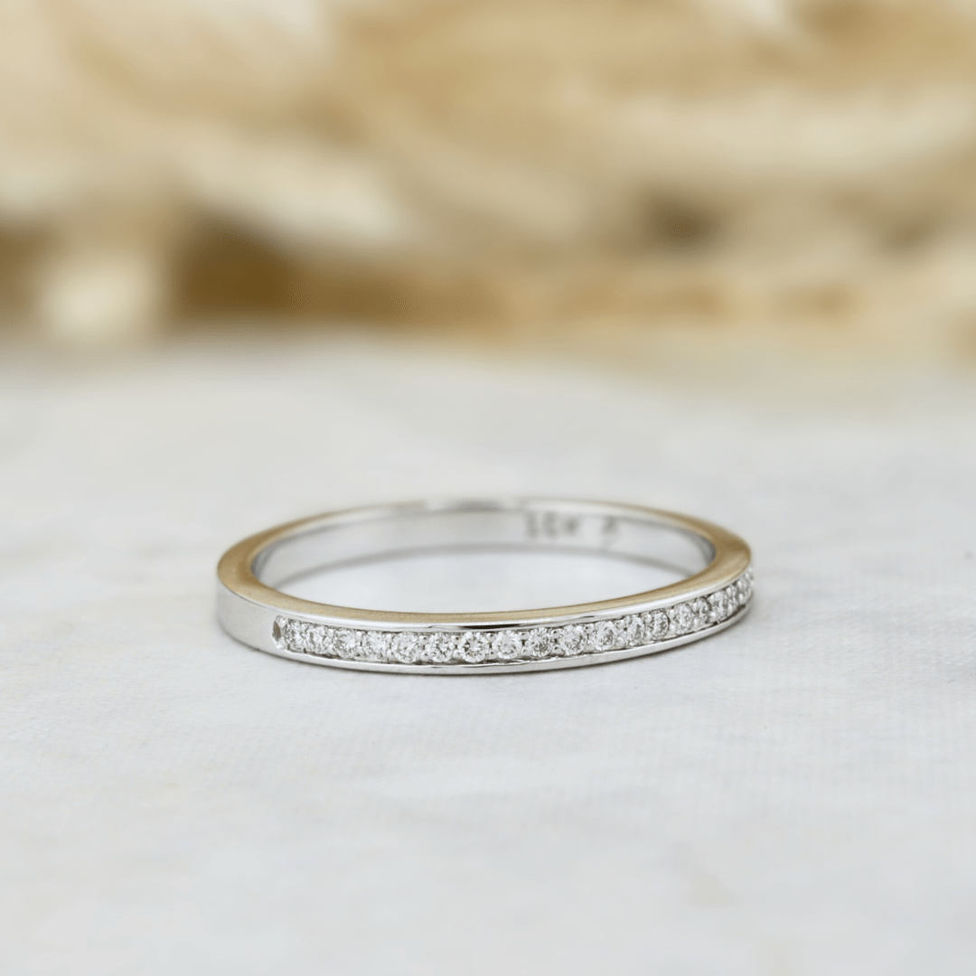 Bague Semi-éternité diamants 1mm