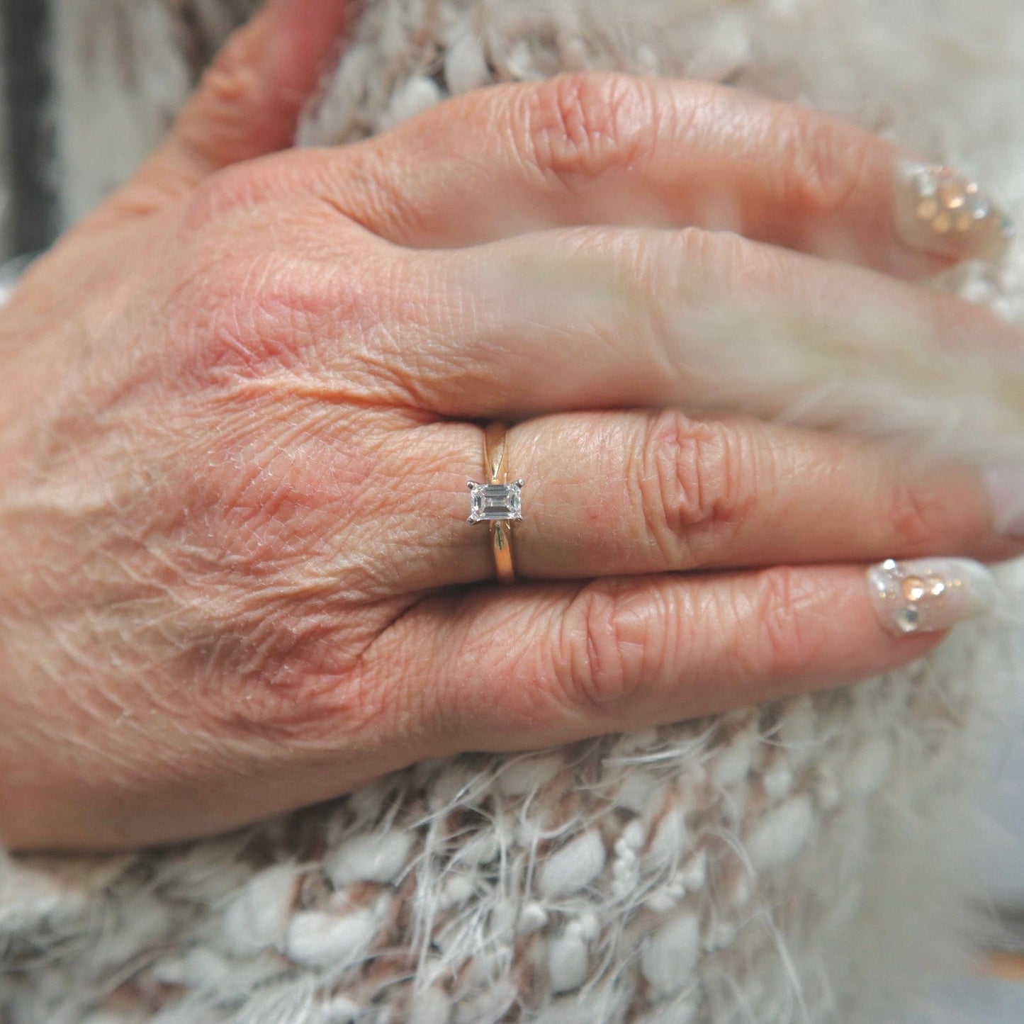 Bague solitaire Émeraude en or 14K - 18K ou platine et diamant 0,5 ct