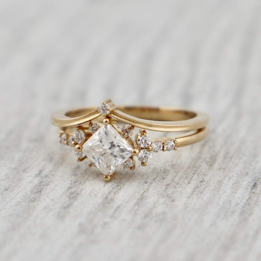Bagues Ensemble d'alliances Princesse en or 10K et moissanites