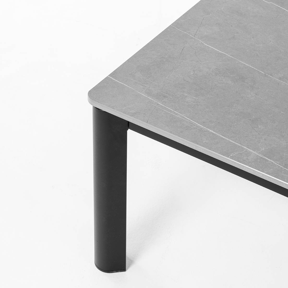 Terra Outdoor Coffee Table