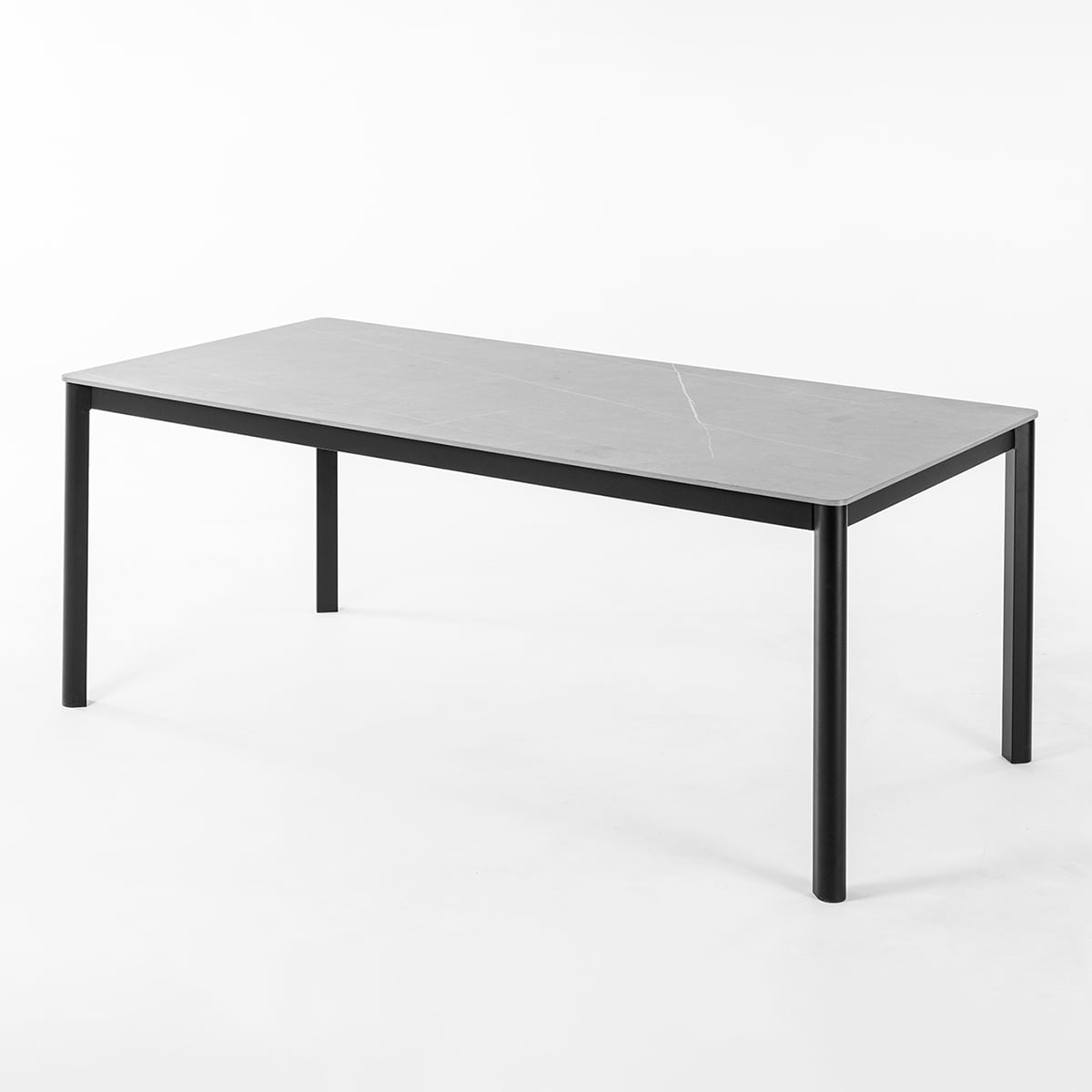 Himmel Outdoor Dining Table