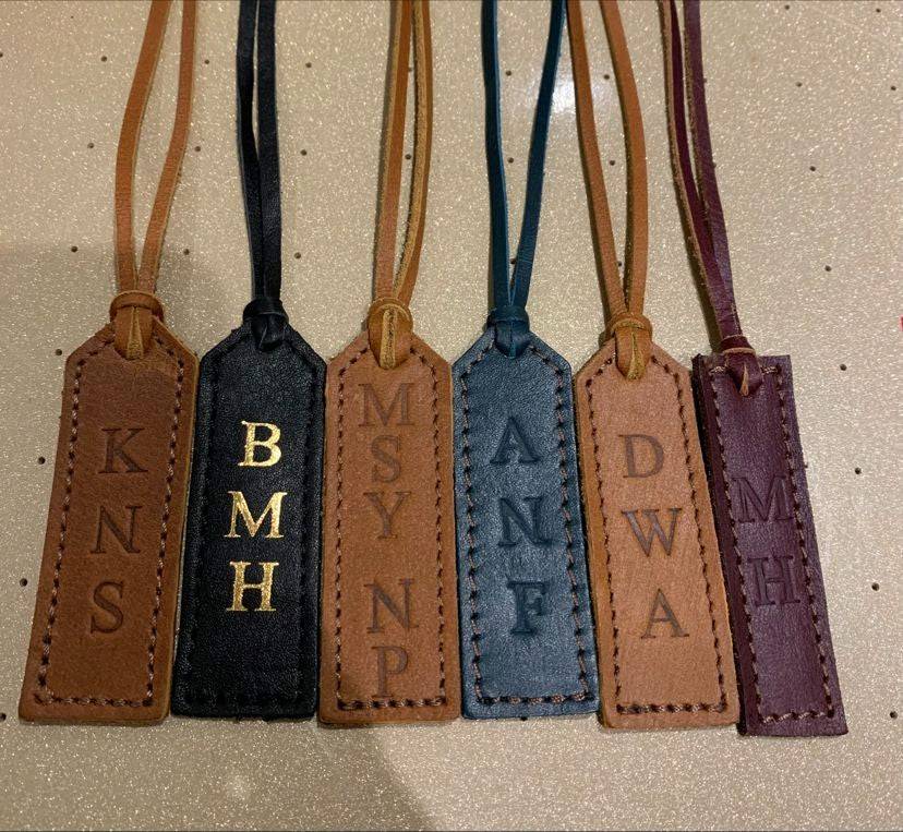 The Signature Messenger Bag Men Brown