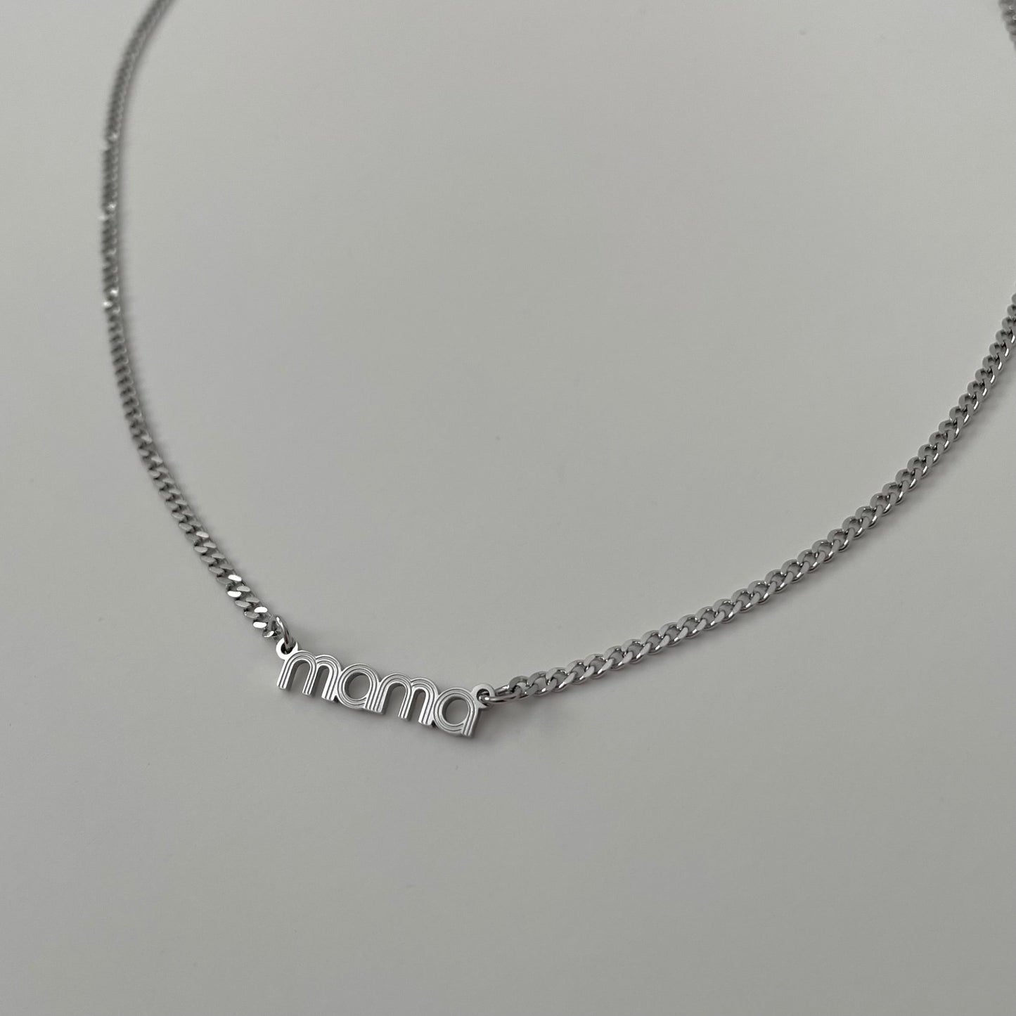 Mama Necklace 2.0- Silver