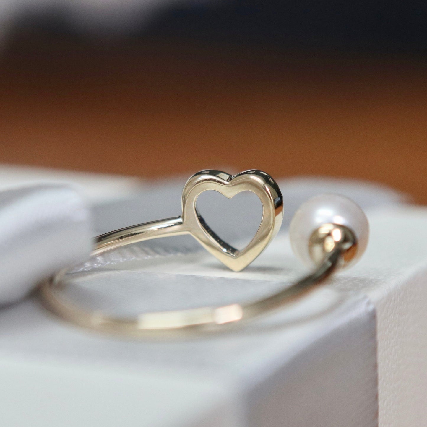 Bague Coeur en or 10K, perle et moissanites