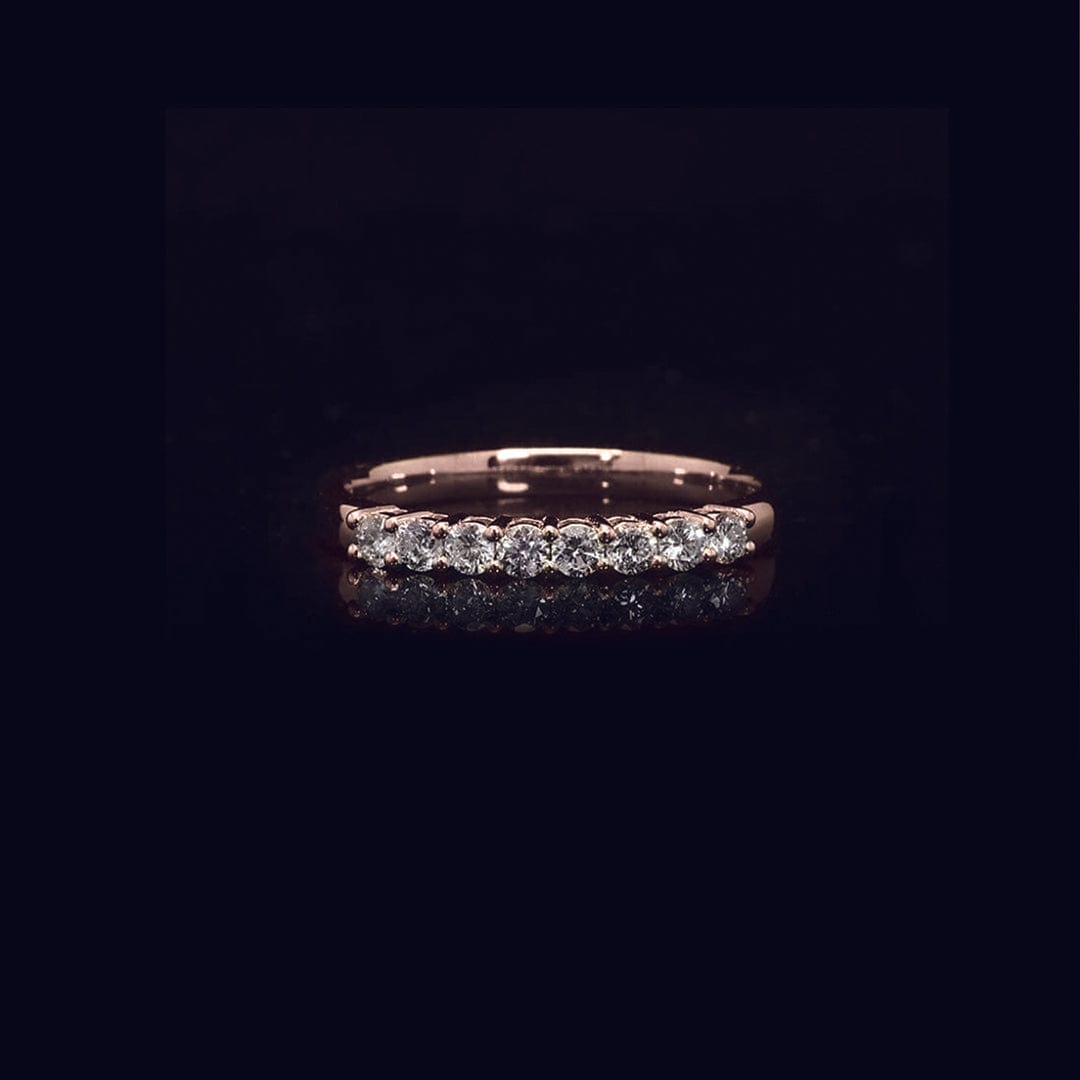 Bague semi-éternité à 8 moissanites en or 10K ou argent sterling