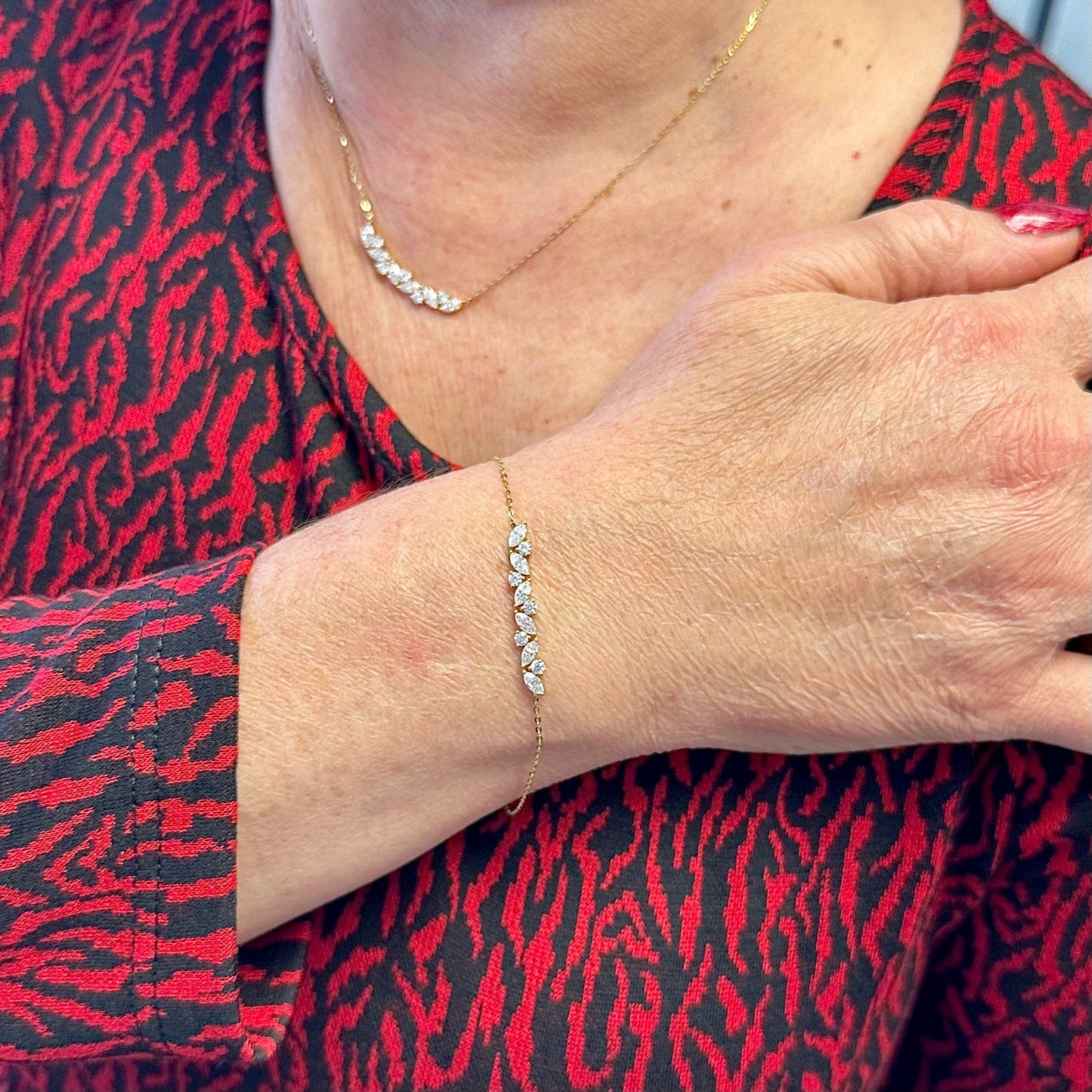 Bracelet Nuage Scintillant en or 10K et moissanites