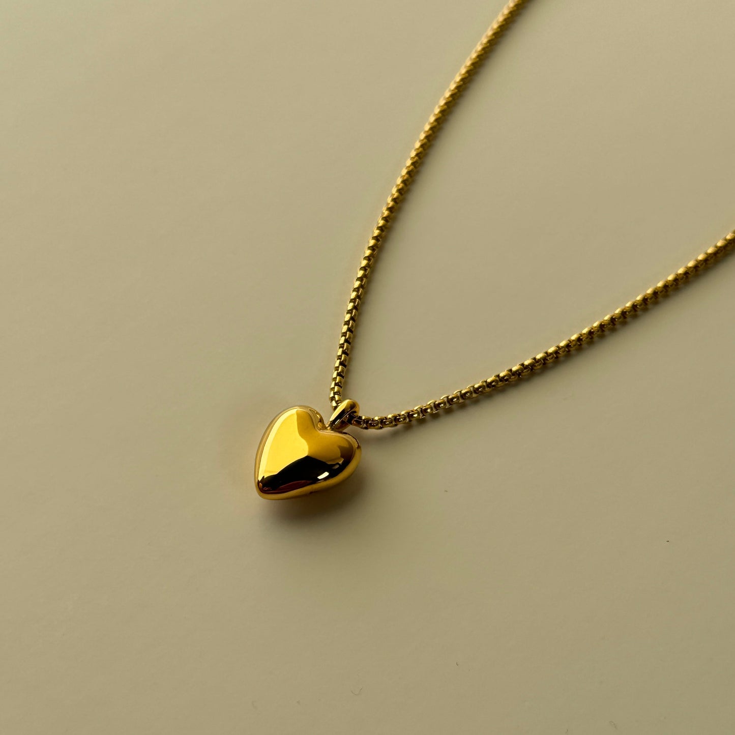 Mon Amour Necklace- Gold