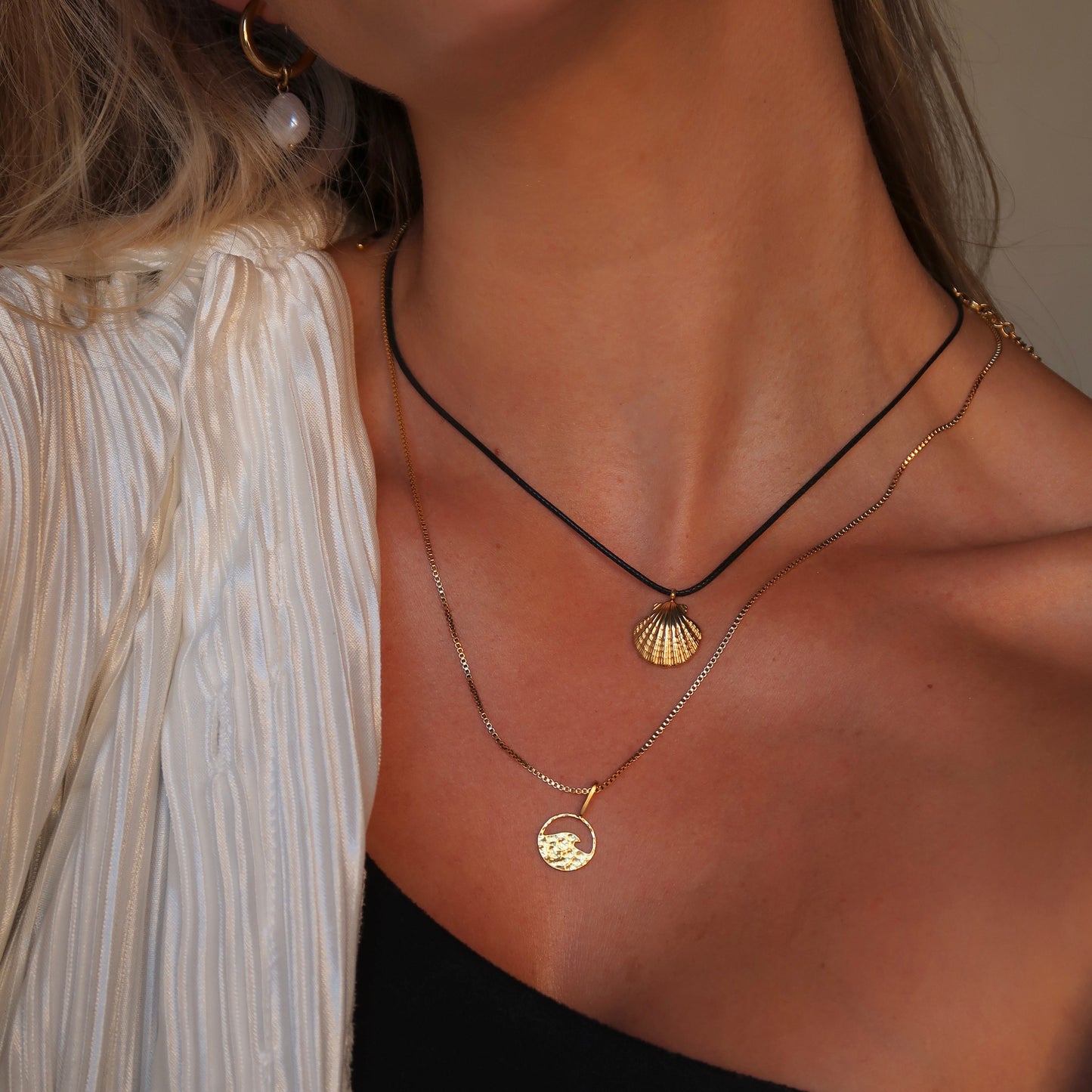 Wave Necklace- Gold