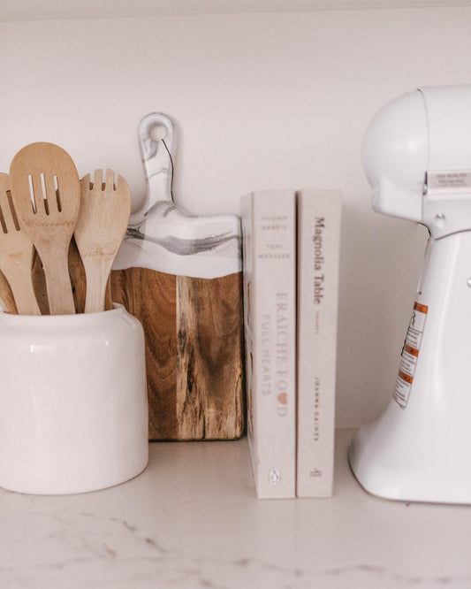 10 Thoughtful Host or Hostess Gift Ideas to Show Your Appreciation