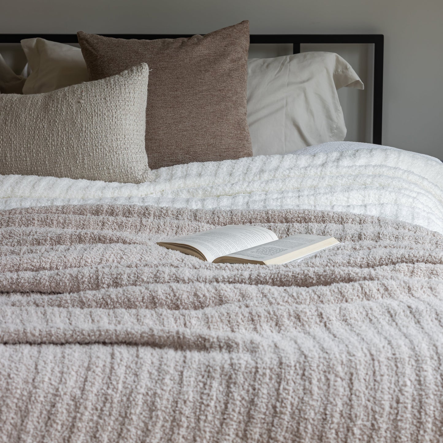 Blushing Beige Ribbed King Sized Bed Blanket