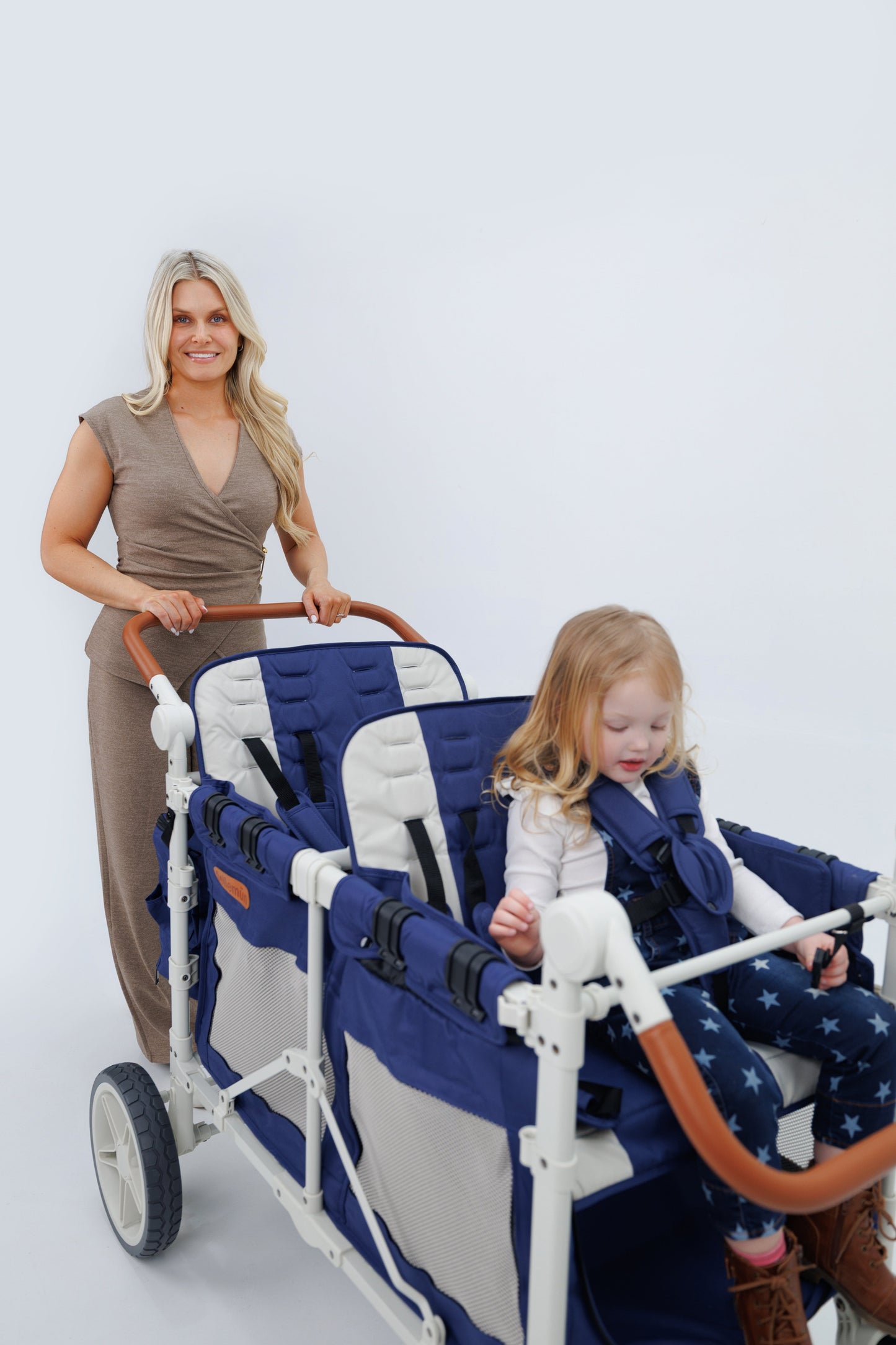 Celeste L4 Stroller Wagon