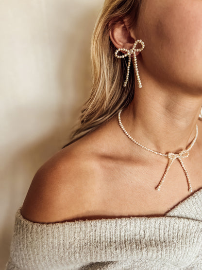 The Rayna Bow Necklace