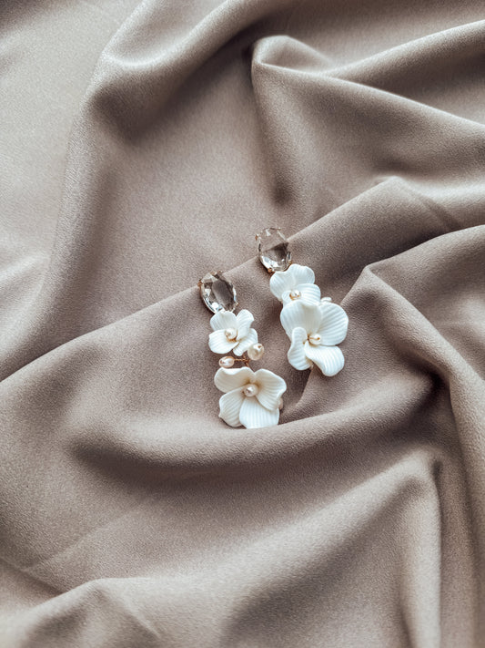 The Arriana drop earrings