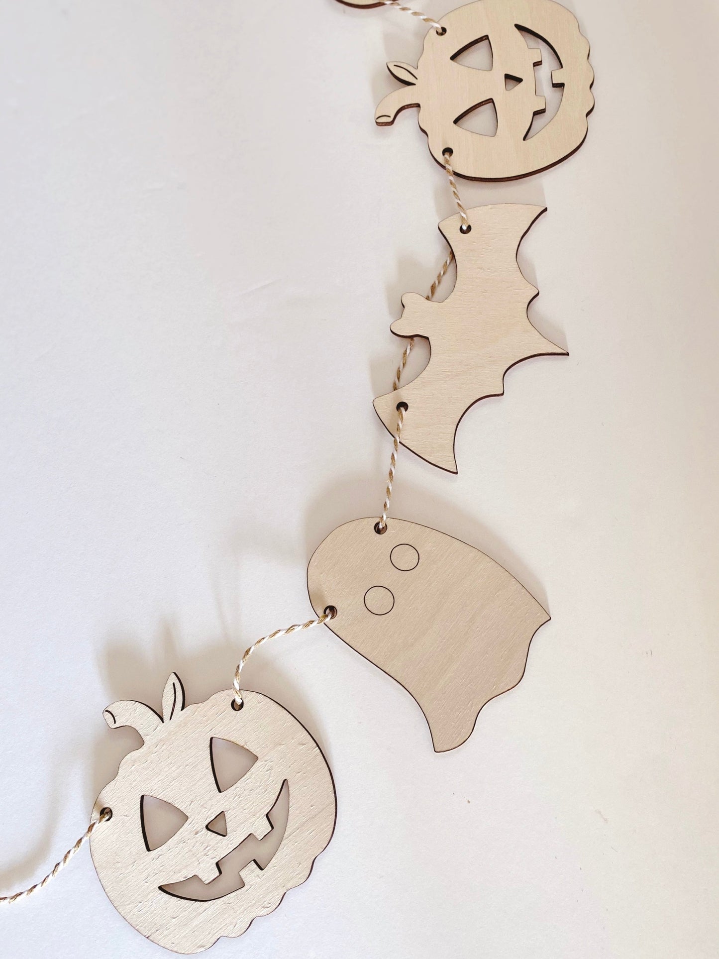 Halloween Wood Garland