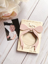 Load image into Gallery viewer, Coquette Bow Magnet Photo Frame | Mother&#39;s Day Gift

