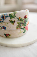 Load image into Gallery viewer, Beige Vintage Garden Headband
