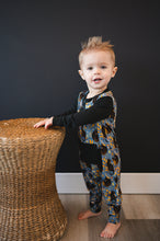 Load image into Gallery viewer, Henley Play Romper- Toe Beans
