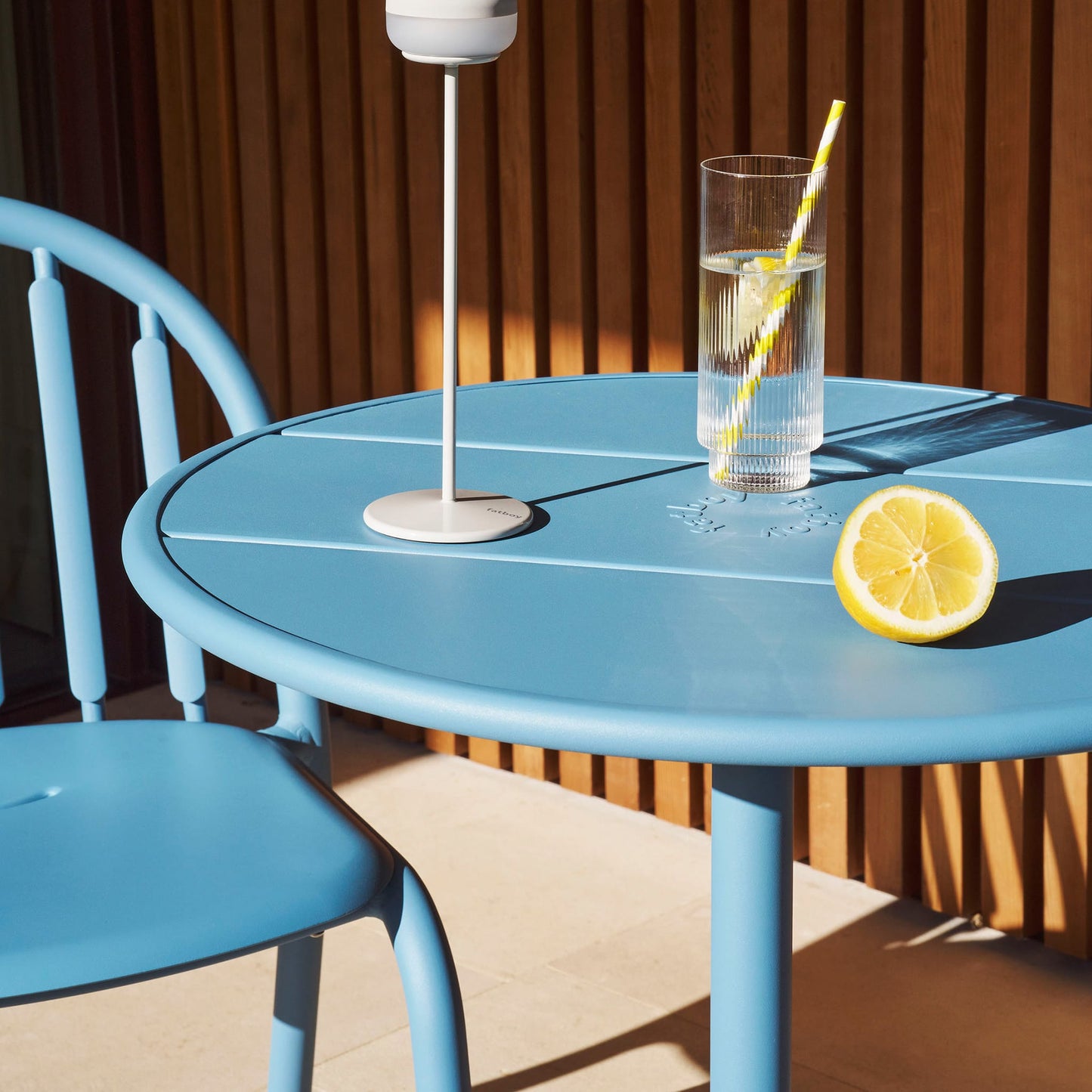 Fred's Bistro Set<br> 1 Round Table + 2 Chairs