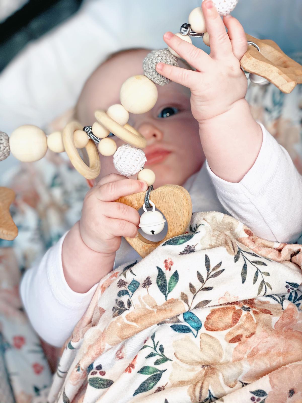 Stroller Garland Toy -Heart-