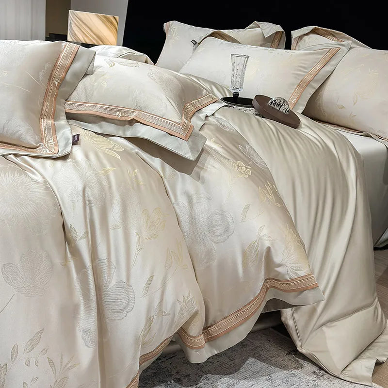 Royal Retreat Floral Jacquard Patchwork 800 TC Duvet Set - Cream