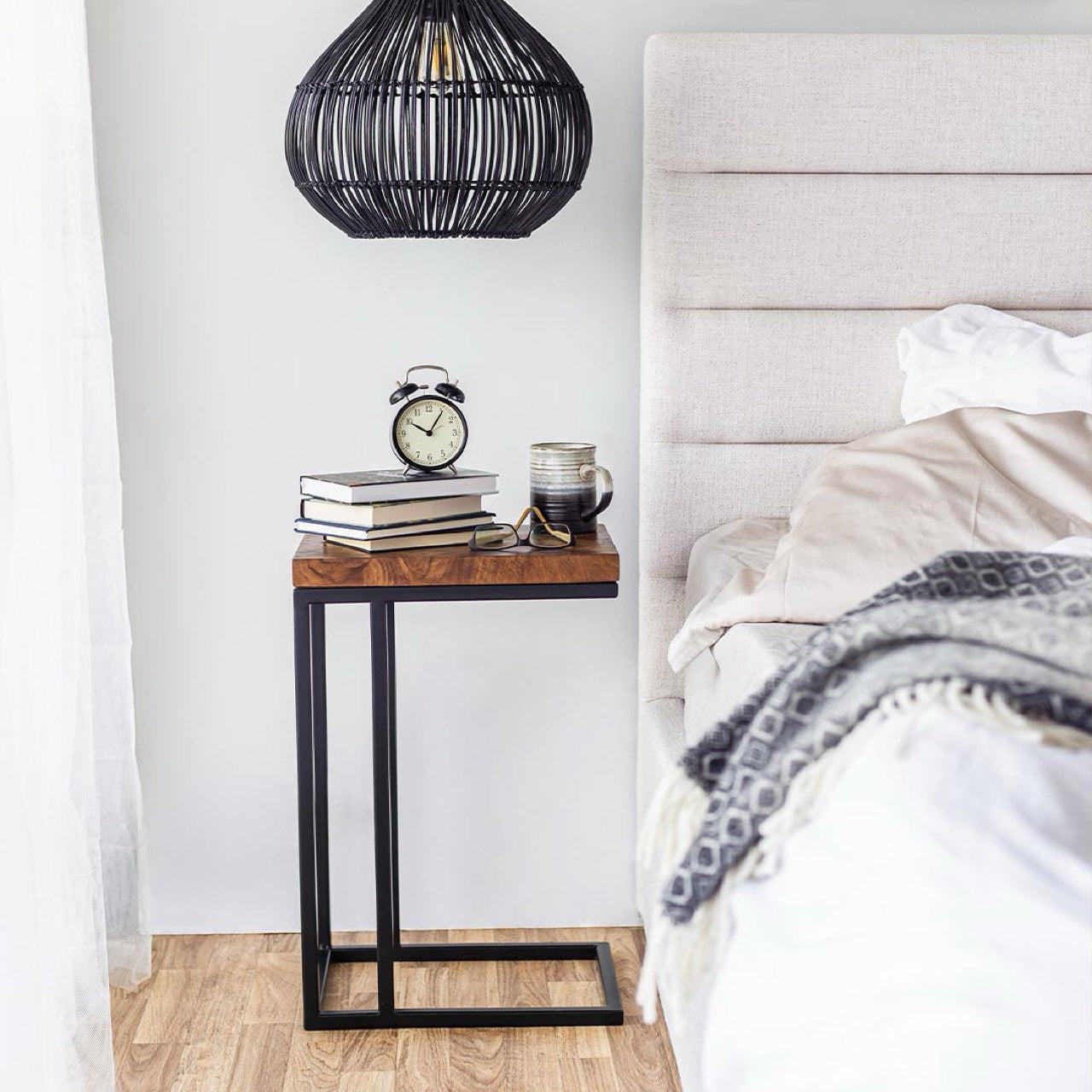 Justin King Storage Bed - Cream