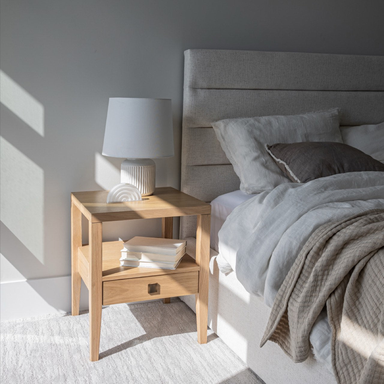 Justin King Storage Bed - Cream