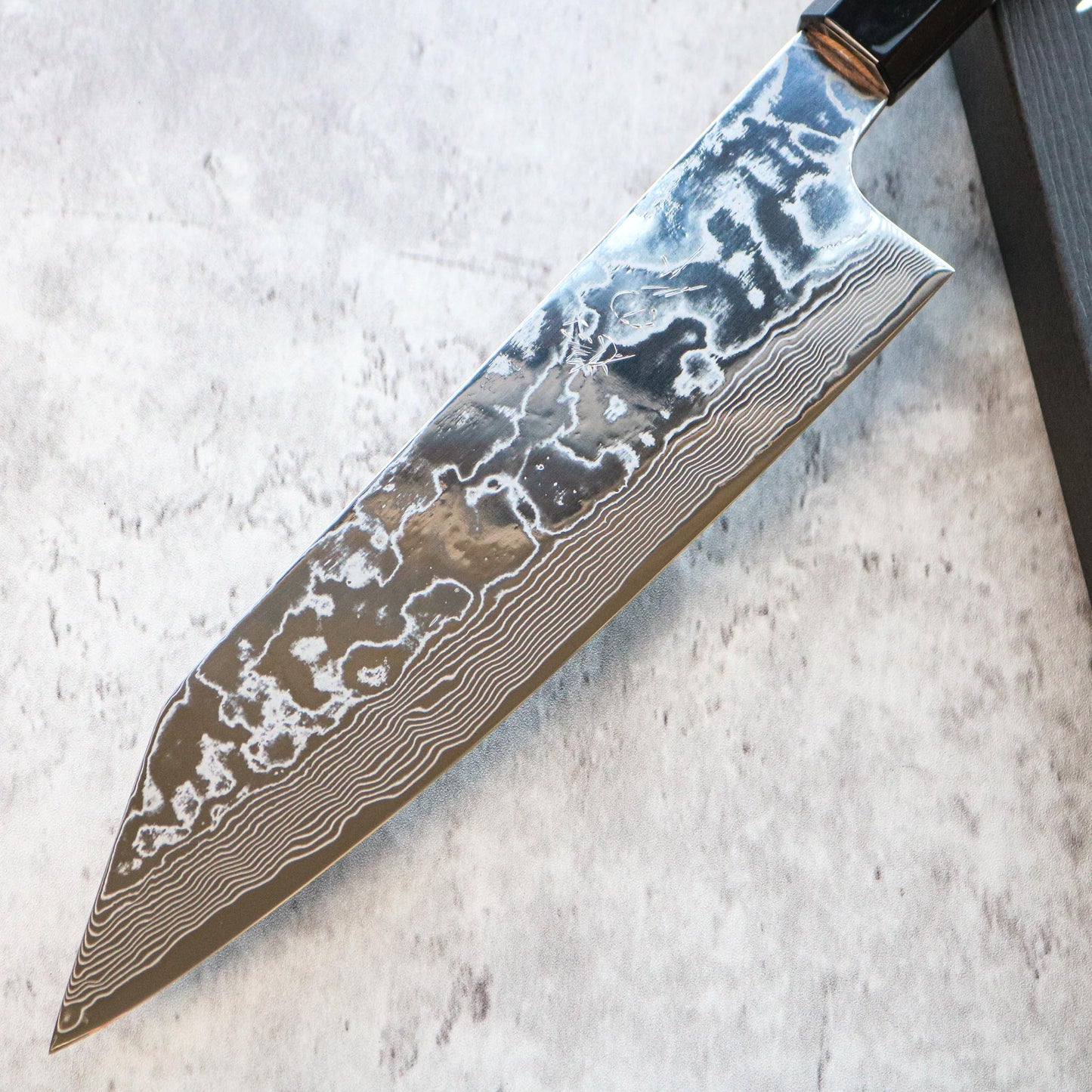 Kenshiro Hatono STRIX Damascus Gyuto 210 mm Oak