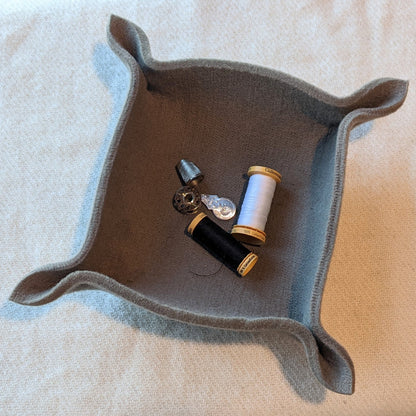 Dice / Valet Felt Tray