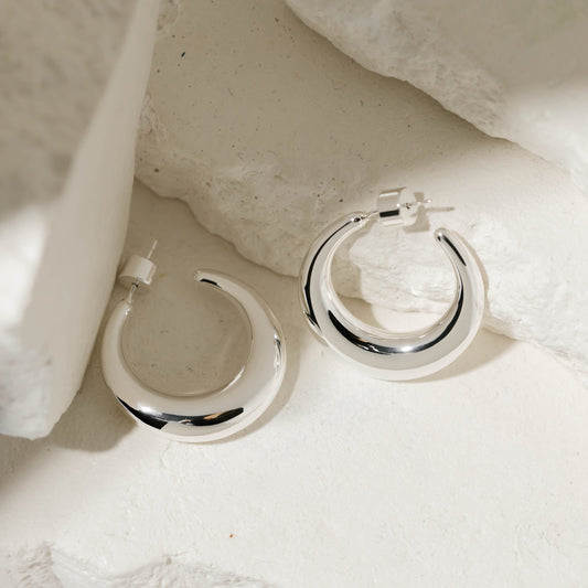 The Mezzaluna Hoop | Sterling Silver
