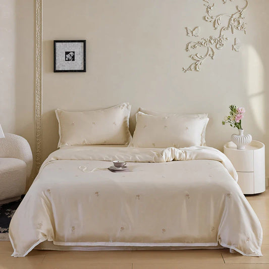 Royal Retreat Rose Embroidery 600 TC Duvet Set - White