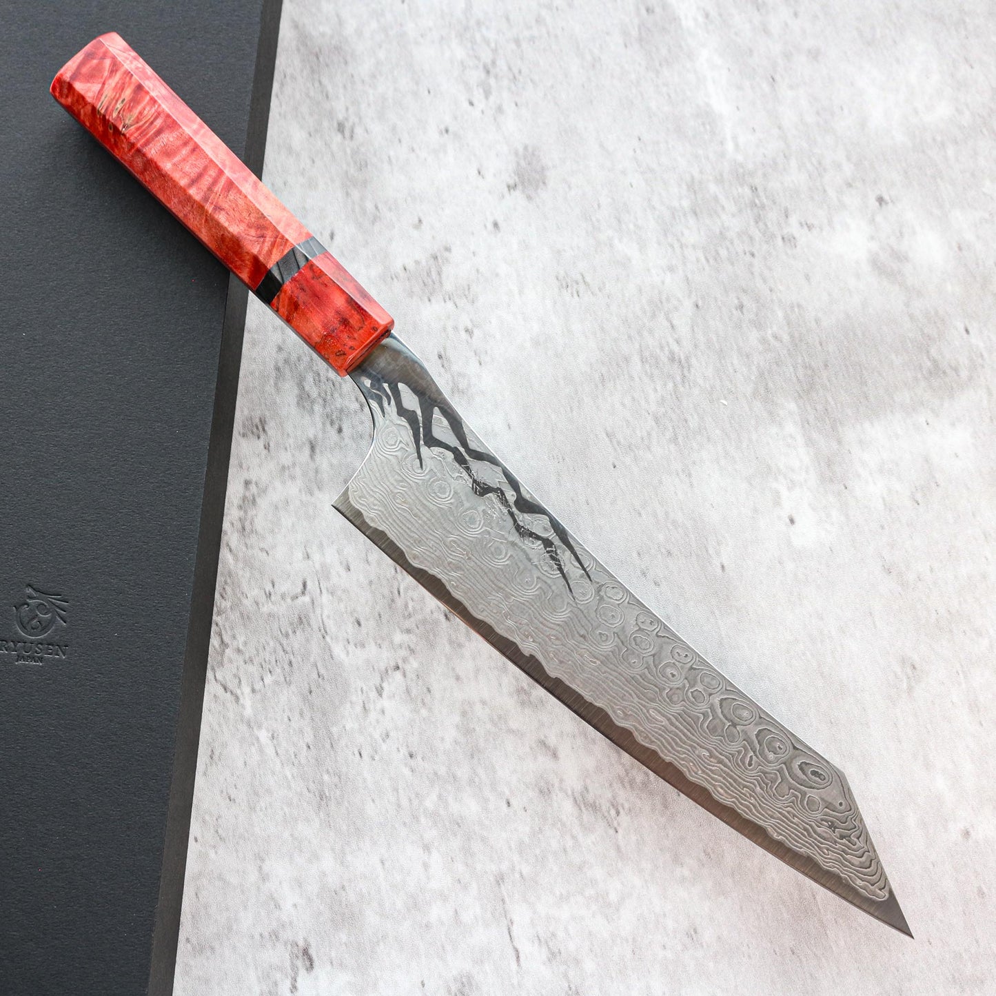 Ryusen Hamono Gurenhiryu Gyuto 210 mm