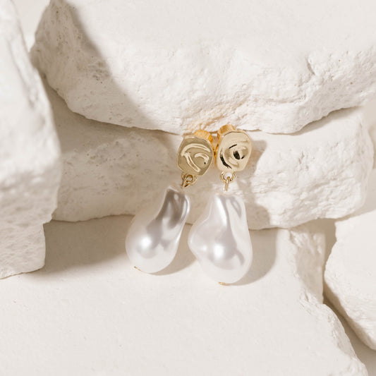 The Venezia Pearl Drop