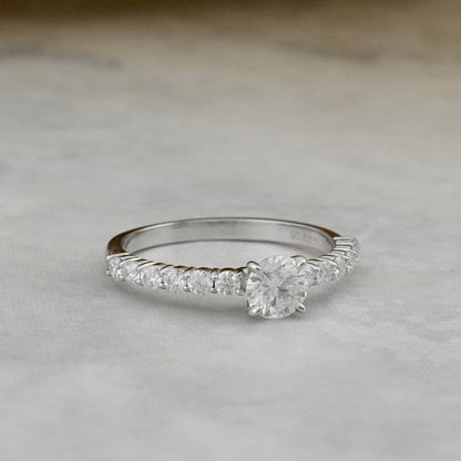 Bague Éclat Moissanites 0.5 ct + 0.42 ctw