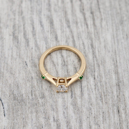 Bague ensemble D'alliance Émeraude et Diamant 0,5 ct