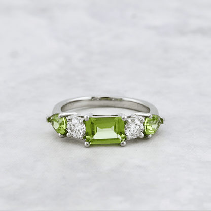 Bague en or 14K - 18K ou platine, péridots et diamants