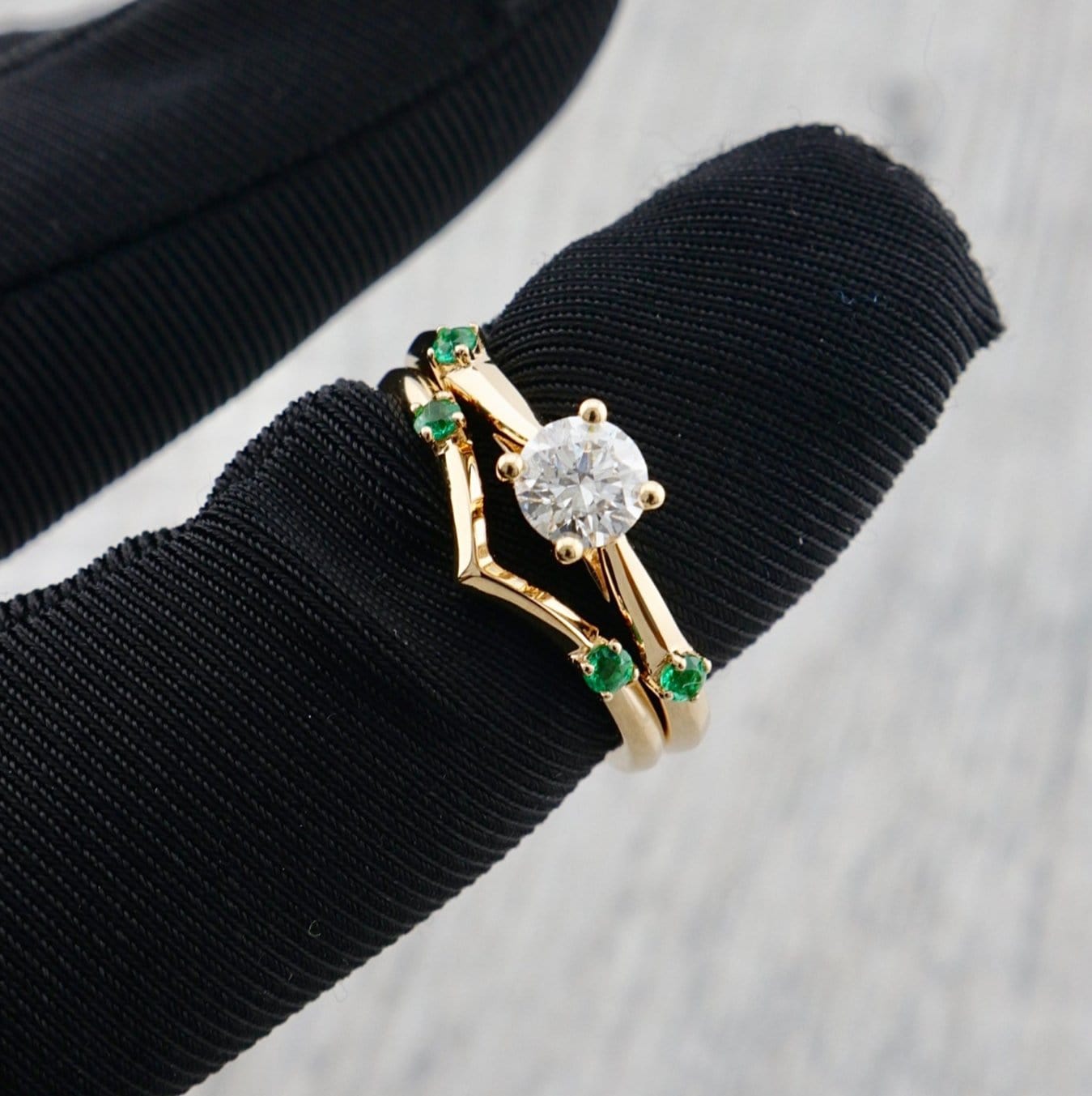 Bague ensemble D'alliance Émeraude et Diamant 0,5 ct