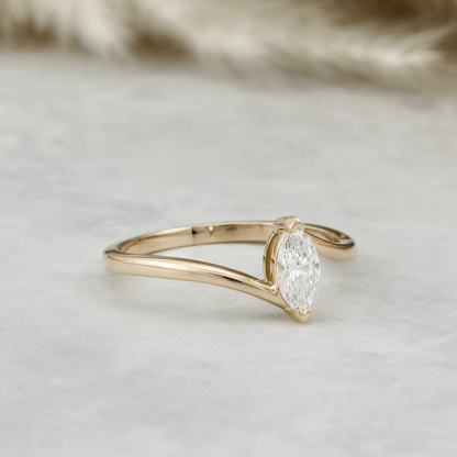 Bague Marquise en or 14K - 18K ou platine et diamant 0,3 ct