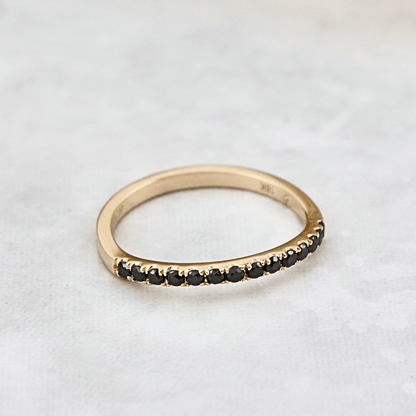 Bague Semi-éternité courbe en or 14K - 18K ou platine et diamants noirs