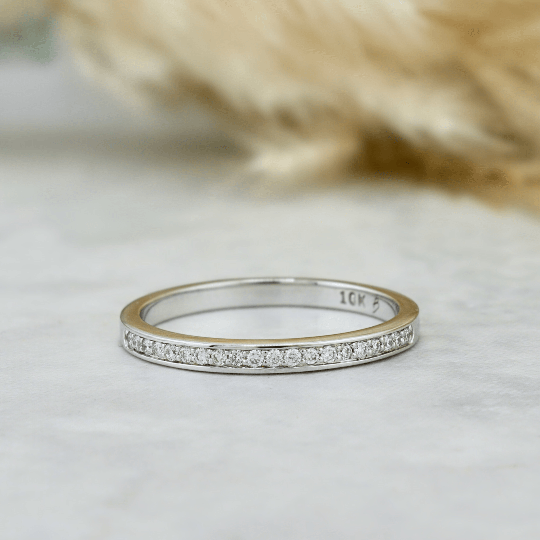 Bague Semi-éternité diamants 1mm