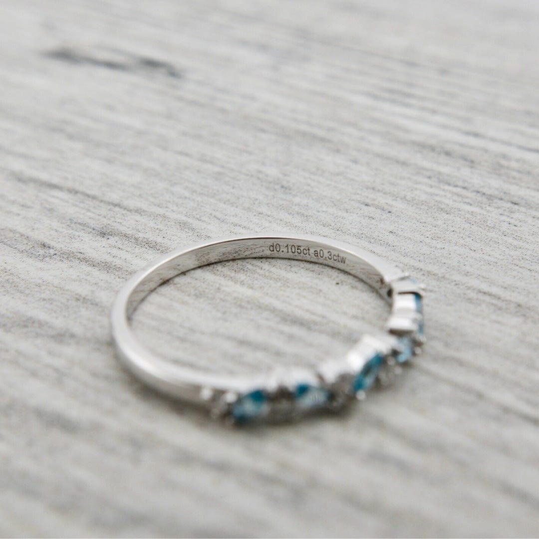 Bague semi-éternité Marquise en or 14K - 18K, diamants et aigues-marines