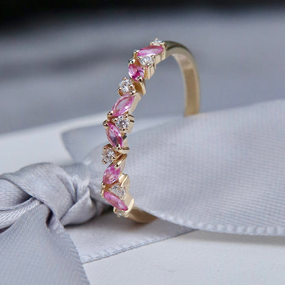 Bague semi-éternité Marquise en or 14K - 18K, diamants et saphirs