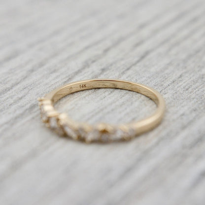 Bague semi-éternité Marquise en or 14K et diamants